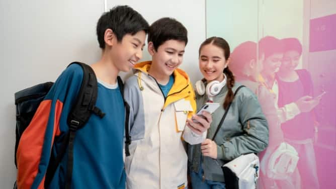 img_KONE-DX-Class-elevators-end-users-668x376